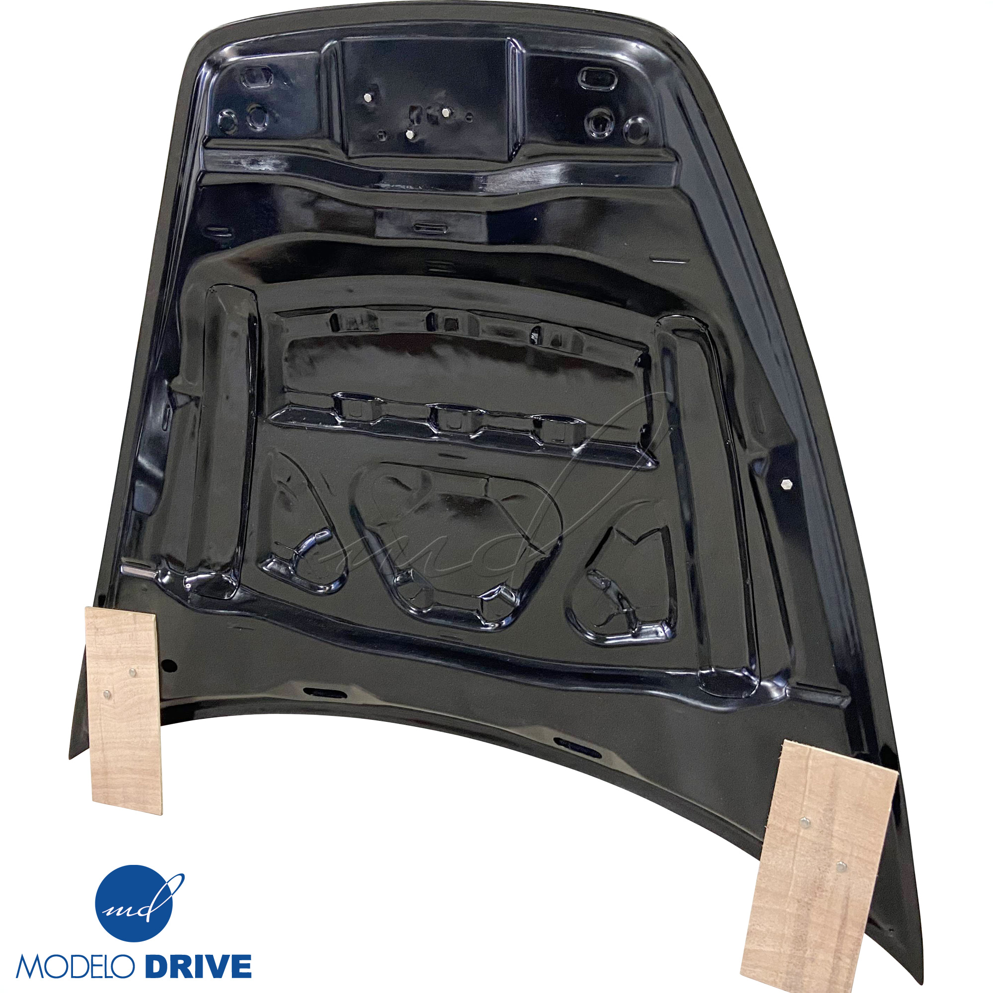 ModeloDrive Carbon Fiber HAMA Hood > Porsche Cayenne (958) 2011-2014 - Image 10
