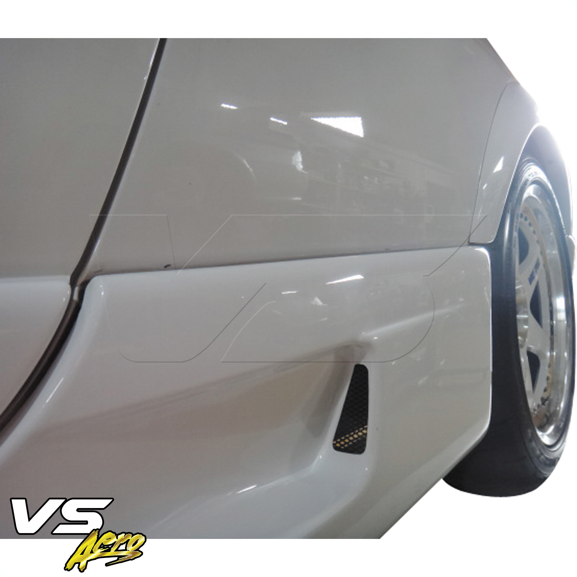 VSaero FRP NISM 400R Side Skirts > Nissan Skyline R33 GTS 1995-1998 > 2dr Coupe - Image 3